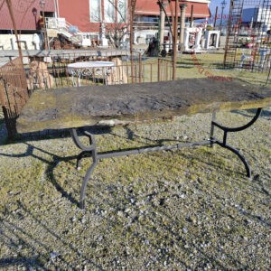 Tavolo ferro e pietra