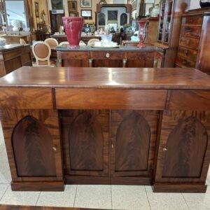 Credenza in mogano inglese