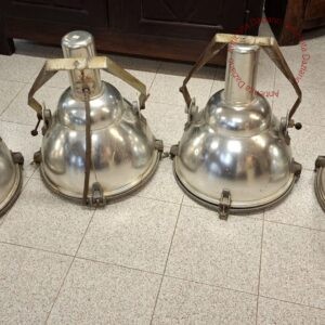 Lampadario industriale a sospensione