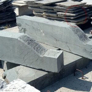 Modiglioni in pietra