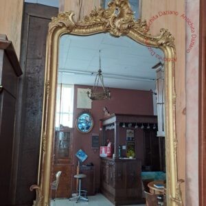 Specchiera in legno dorato